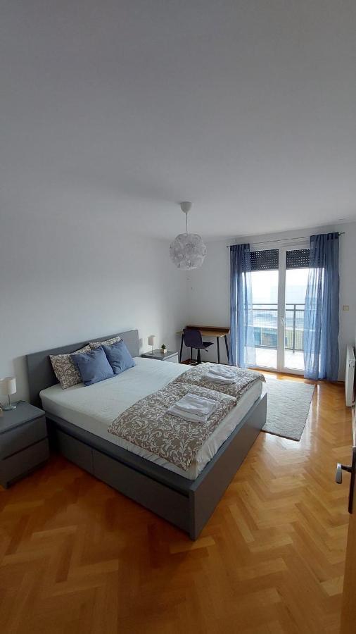 Med Man Apartmani Slavonski Brod Eksteriør billede